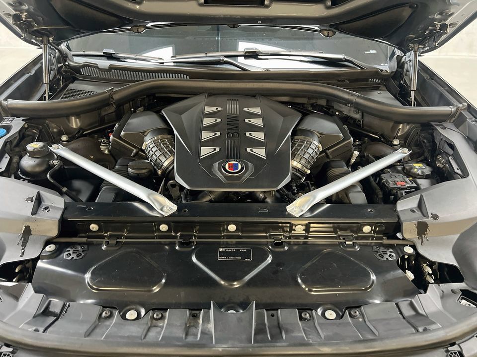Used 2023 BMW ALPINA XB7 AWD/4WD image 34