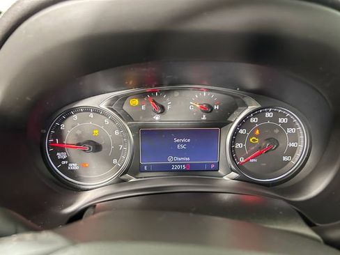 Used 2023 GMC Terrain SLT image 18