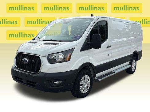 Certified 2024 Ford Transit 250 Low Roof w/ Exterior Upgrade Package image 15