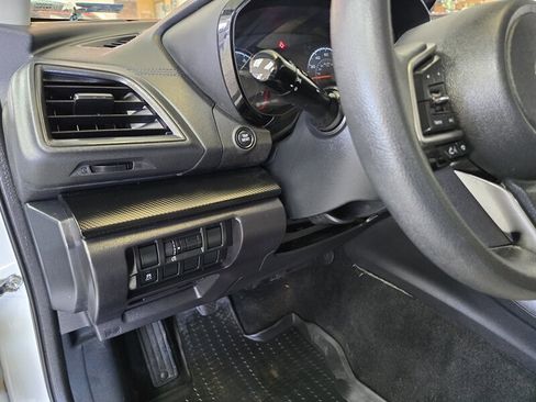 Used 2018 Subaru Impreza 2.0i image 17