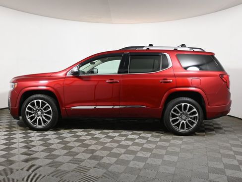 Used 2021 GMC Acadia Denali w/ Denali Ultimate Package AWD/4WD image 2