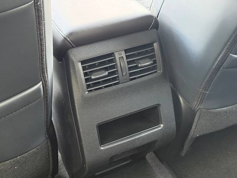 New 2026 Mitsubishi Outlander AWD image 22