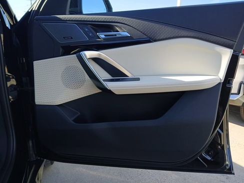 New 2026 BMW X2 xDrive28i w/ Convenience Package image 14