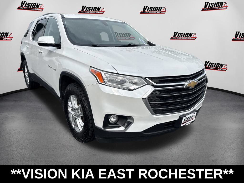 Used 2018 Chevrolet Traverse LT w/ LPO, Floor Liner Package AWD/4WD image 3