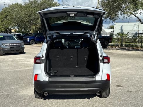 Certified 2025 Ford Escape ST-Line w/ Equipment Group 301A image 28