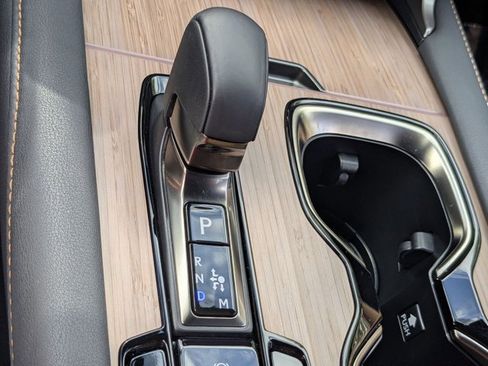 Used 2024 Lexus RX 350 Premium w/ Accessory Package (Z1) FWD image 12