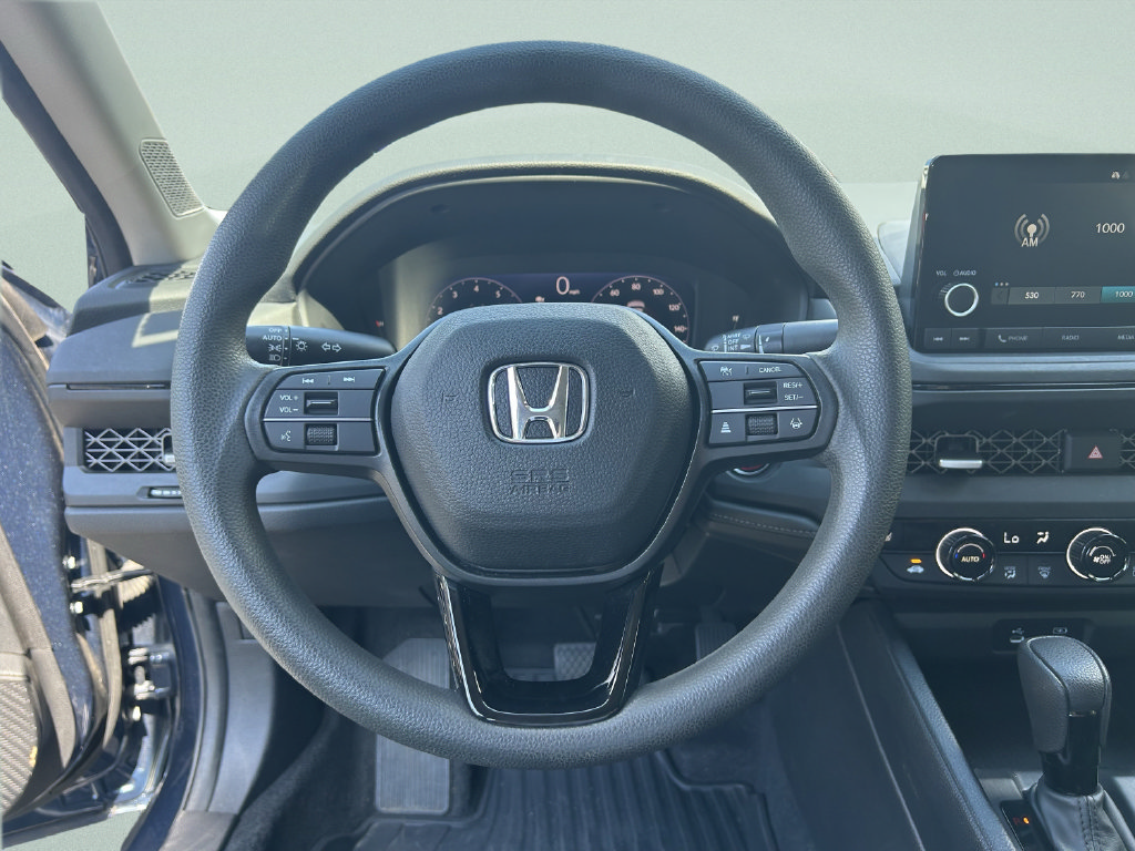 Used 2023 Honda Accord EX image 32