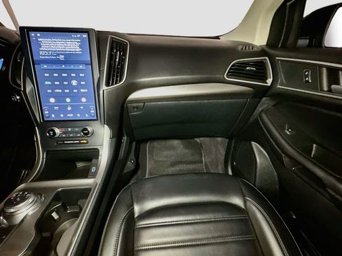 Used 2024 Ford Edge SEL w/ Convenience Package AWD/4WD image 28