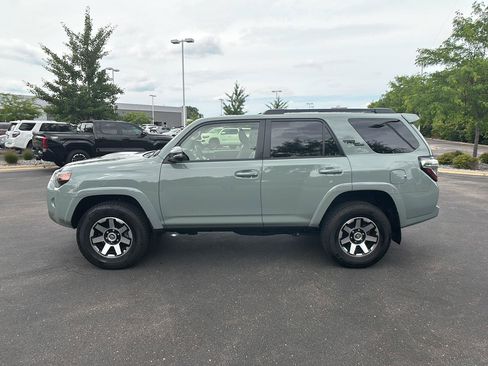 Used 2023 Toyota 4Runner TRD Off-Road Premium w/ Off Road Premium Plus Package AWD/4WD image 16