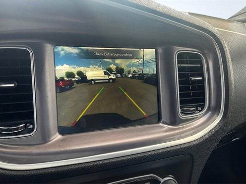 Used 2022 Dodge Charger GT image 21