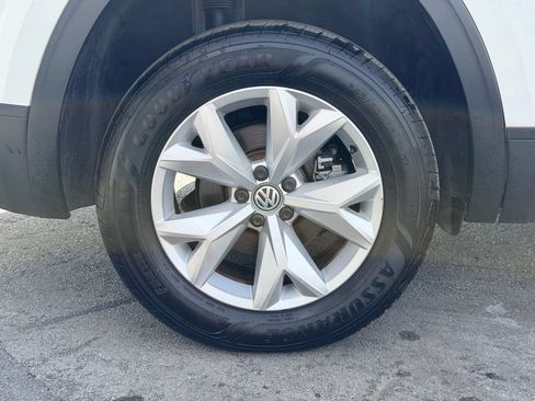 Used 2018 Volkswagen Atlas SE FWD image 28