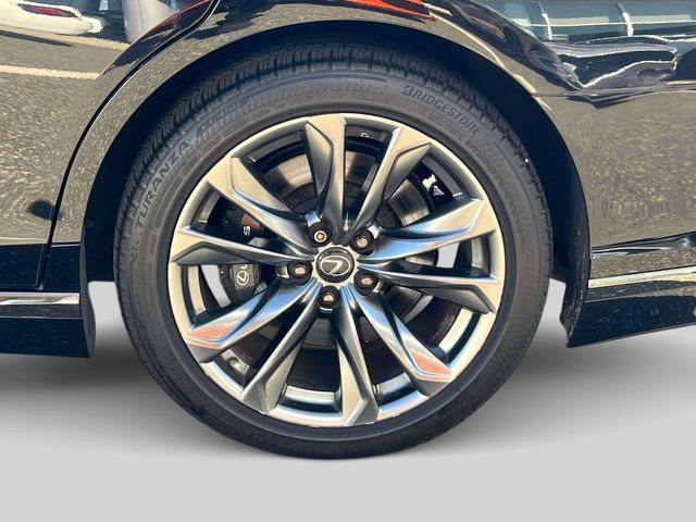 Used 2018 Lexus LS 500 F Sport w/ Accessory Package (Z1) AWD/4WD image 9