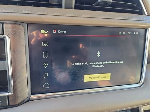 Used 2023 GMC Yukon XL Denali image 31