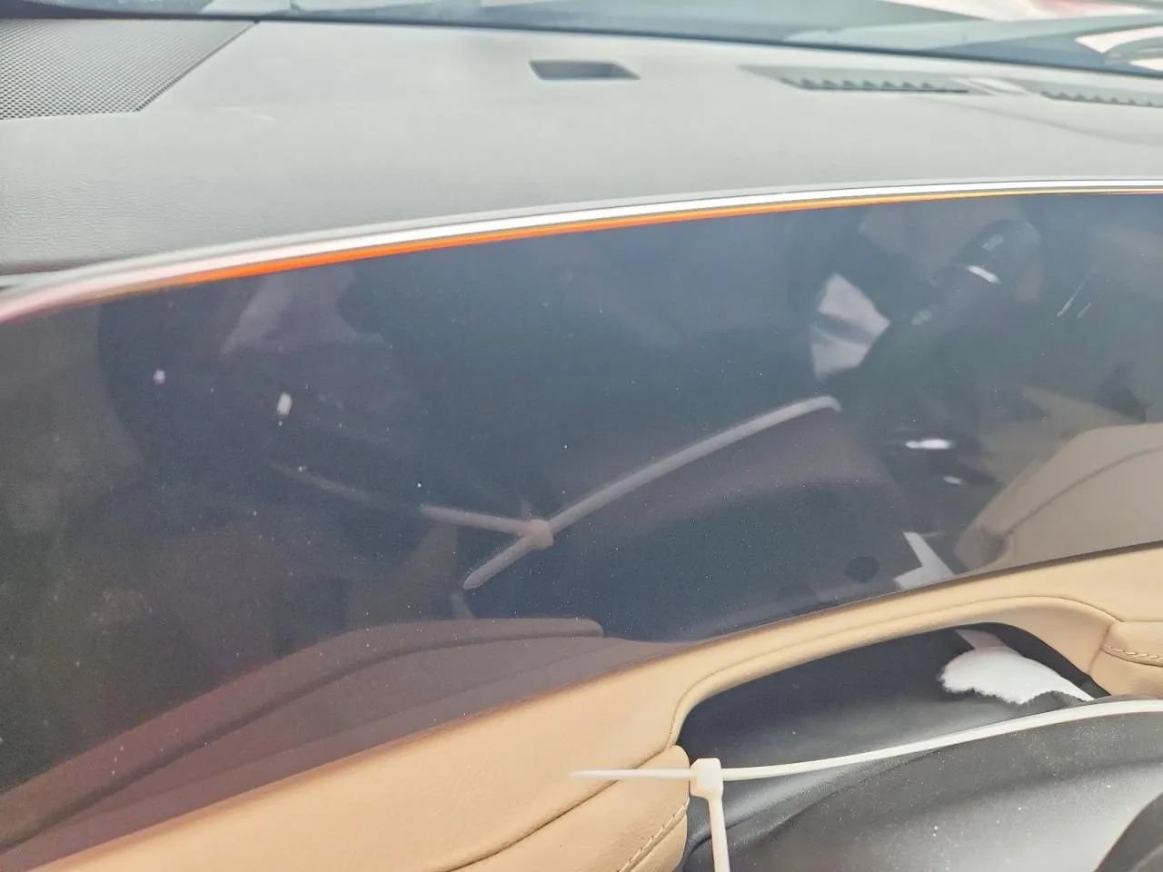 Used 2025 Cadillac XT4 Premium Luxury w/ LPO, Floor Liner Package FWD image 9