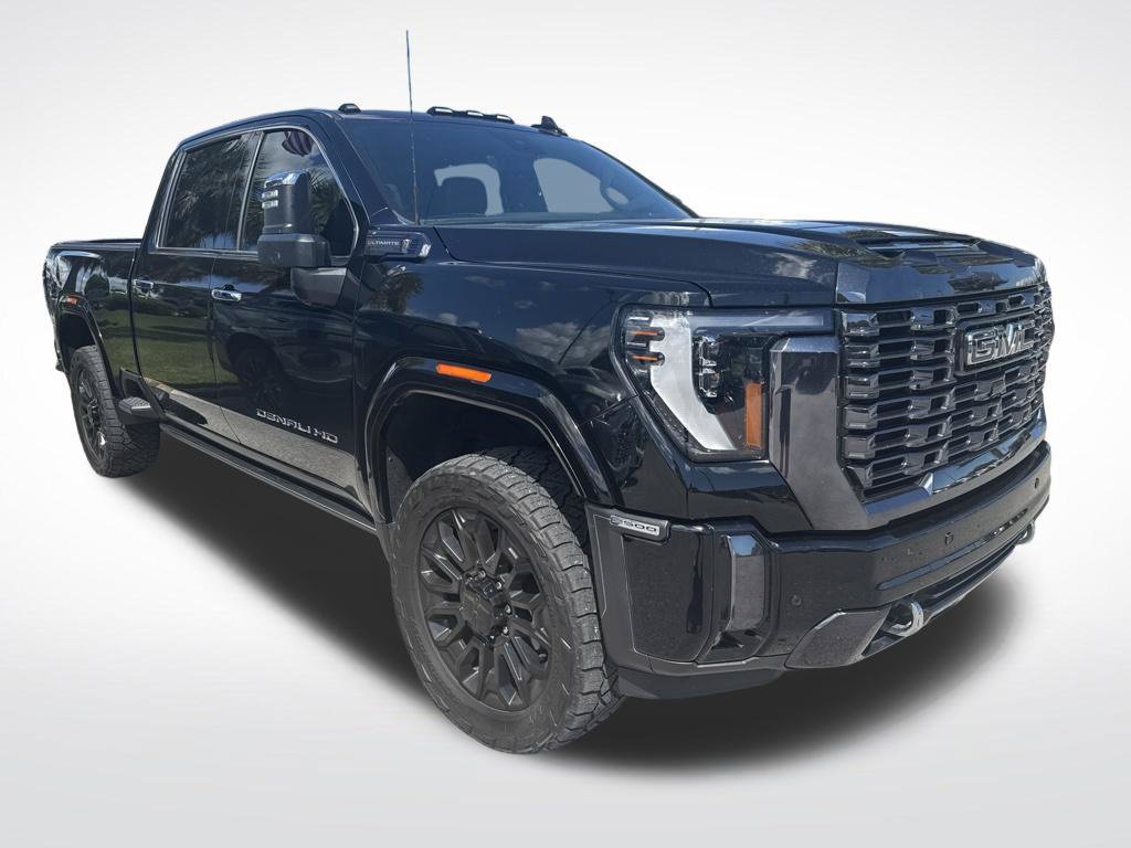Used 2024 GMC Sierra 2500 Denali Ultimate w/ Max Trailering Package AWD/4WD image 2