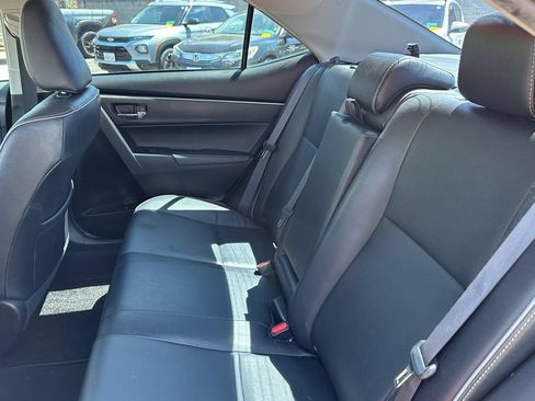 Used 2019 Toyota Corolla XLE FWD image 12