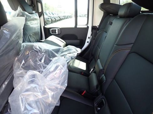 New 2026 Jeep Gladiator Sport image 13