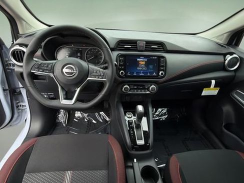 Used 2025 Nissan Versa SR w/ Trunk Package FWD image 16