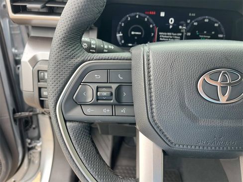 New 2025 Toyota Tacoma TRD Off-Road image 16