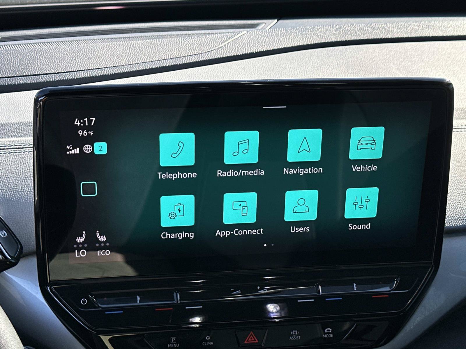 Certified 2023 Volkswagen ID.4 Pro S AWD/4WD image 13