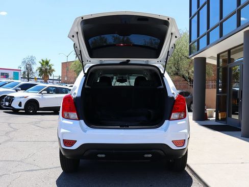 Used 2020 Chevrolet Trax LS FWD image 22