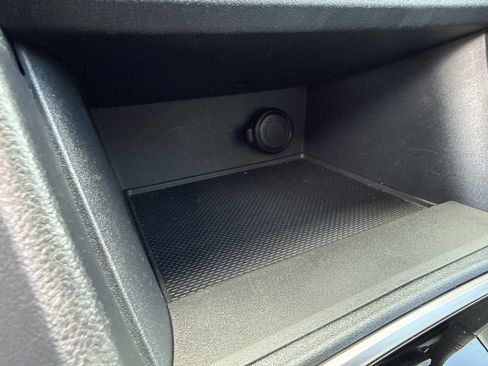 Used 2019 Subaru Crosstrek 2.0i Limited w/ Moonroof Package w/Navigation image 37