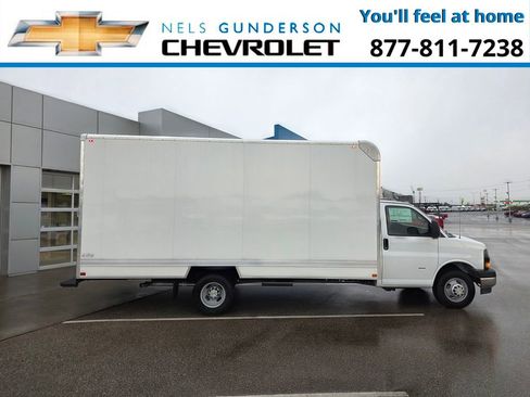 New 2025 Chevrolet Express 3500 w/ Power Convenience Package image 7