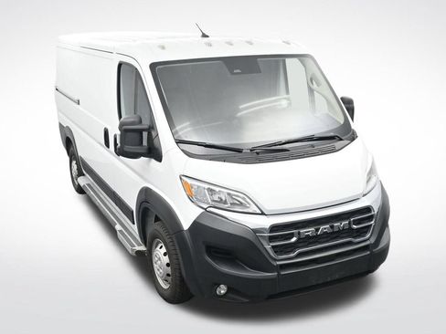 Used 2023 RAM ProMaster 2500 FWD image 23