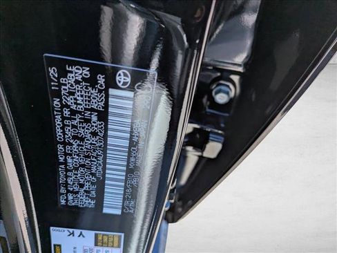 New 2026 Toyota Prius LE image 15