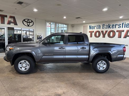 Certified 2021 Toyota Tacoma SR5 image 7