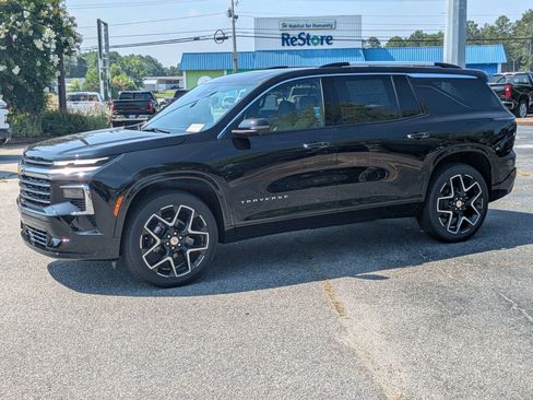 New 2026 Chevrolet Traverse High Country FWD image 8