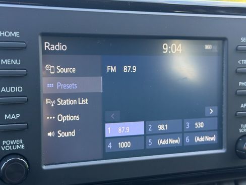 Used 2019 Toyota RAV4 LE w/ Carpet Mat Package FWD image 23