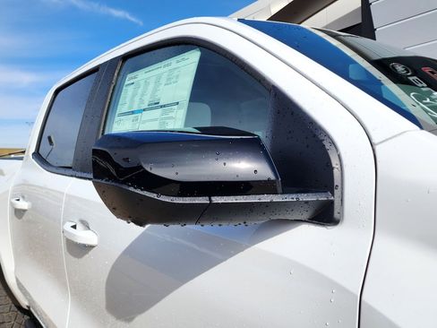 New 2026 GMC Canyon AT4X image 11