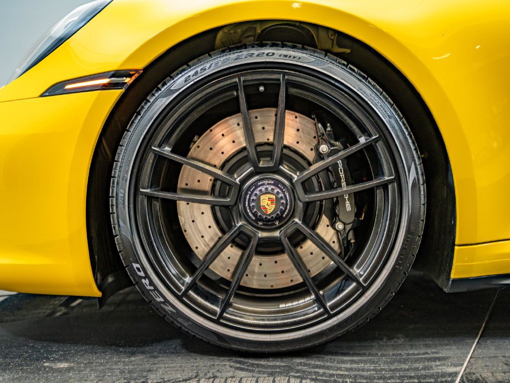 Certified 2024 Porsche 911 Carrera 4 GTS AWD/4WD image 12
