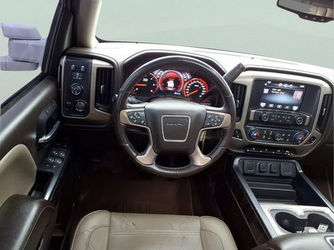 Used 2014 GMC Sierra 1500 Denali AWD/4WD image 4