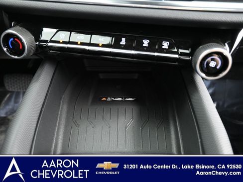 New 2026 Chevrolet Equinox EV LT image 20