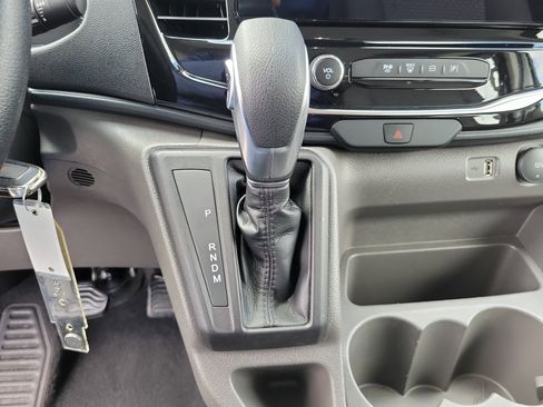 Used 2025 Ford Transit 350 XLT RWD image 22