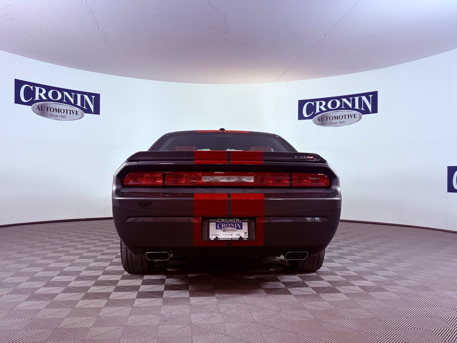 Used 2014 Dodge Challenger SRT8 w/ Harman/Kardon Audio Group RWD image 28