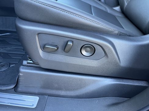 New 2026 GMC Sierra 1500 SLT w/ SLT Premium Package image 25