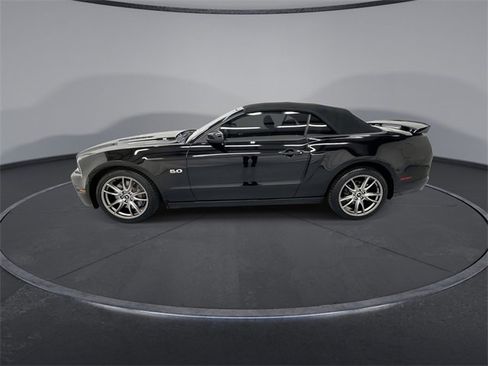 Used 2014 Ford Mustang GT Premium w/ Brembo Brake Package image 5