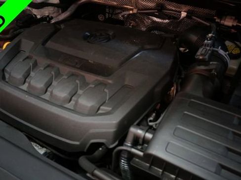 Used 2021 Volkswagen Tiguan SE w/ Panoramic Sunroof Package image 68
