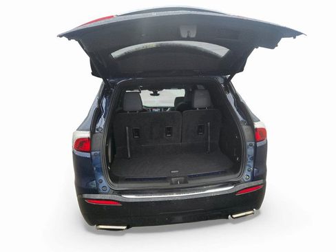 Used 2023 Buick Enclave Premium w/ Experience Buick Package image 5