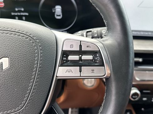 Certified 2025 Kia Telluride SX Prestige X-Line AWD/4WD image 36