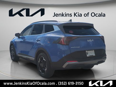 New 2026 Kia Sportage EX w/ EX Panorama Roof Package FWD image 5