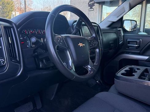 Used 2018 Chevrolet Silverado 1500 LT w/ All Star Edition image 17