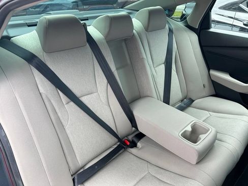 Used 2025 Honda Accord SE image 45
