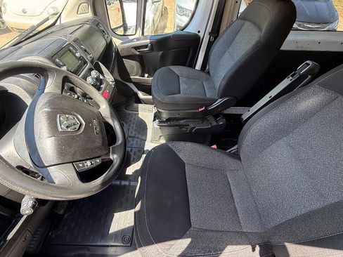 Used 2019 RAM ProMaster 2500 FWD image 42