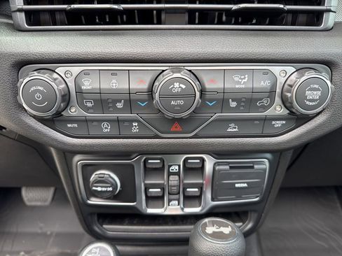 New 2026 Jeep Wrangler Sport S image 35