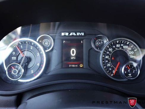 Used 2024 RAM 2500 Tradesman w/ Chrome Appearance Group AWD/4WD image 31