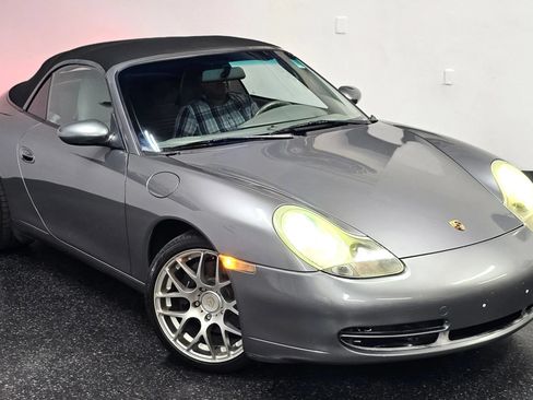 Used 2001 Porsche 911 Cabriolet image 2